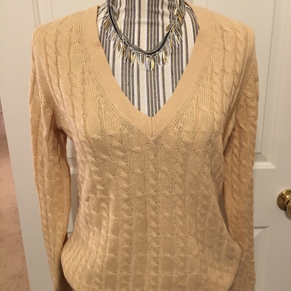 NWT V-neck Sweater - Picture 3 of 7